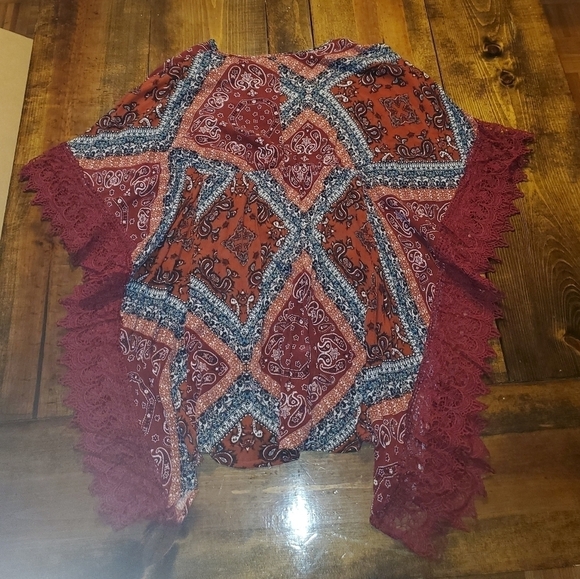 𝅺Charlotte Russe Fringe side top XS - Picture 11 of 11